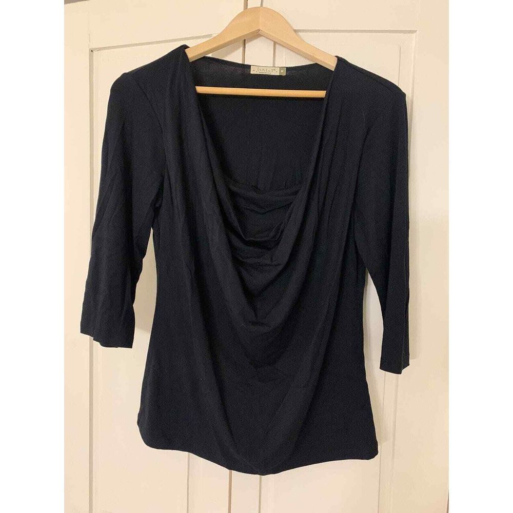 Chalet Top Women's Medium Black Stretch 3/4 Sleeve Cascading Neckline Minimalist